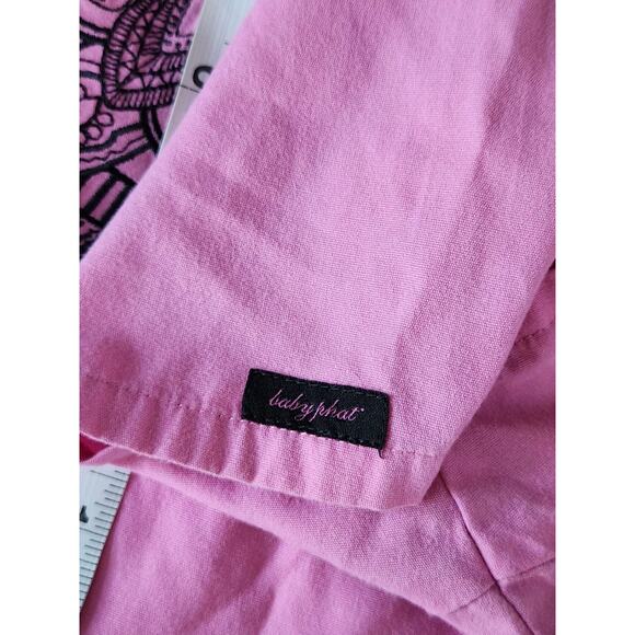 Vtg Y2k Baby Phat Pink Embroidered Scrub Top Short Sleeve V-Neck Cotton size L - Picture 8 of 8